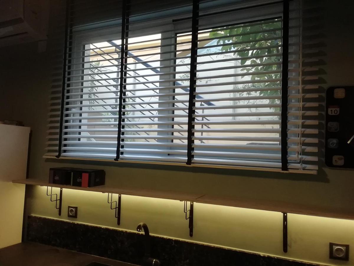 Amazing Semi-Basement Art Apartment Easy Walk To Nafplio Centre Экстерьер фото